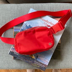 LuluLemon Everywhere Belt Bag 1L Love Red